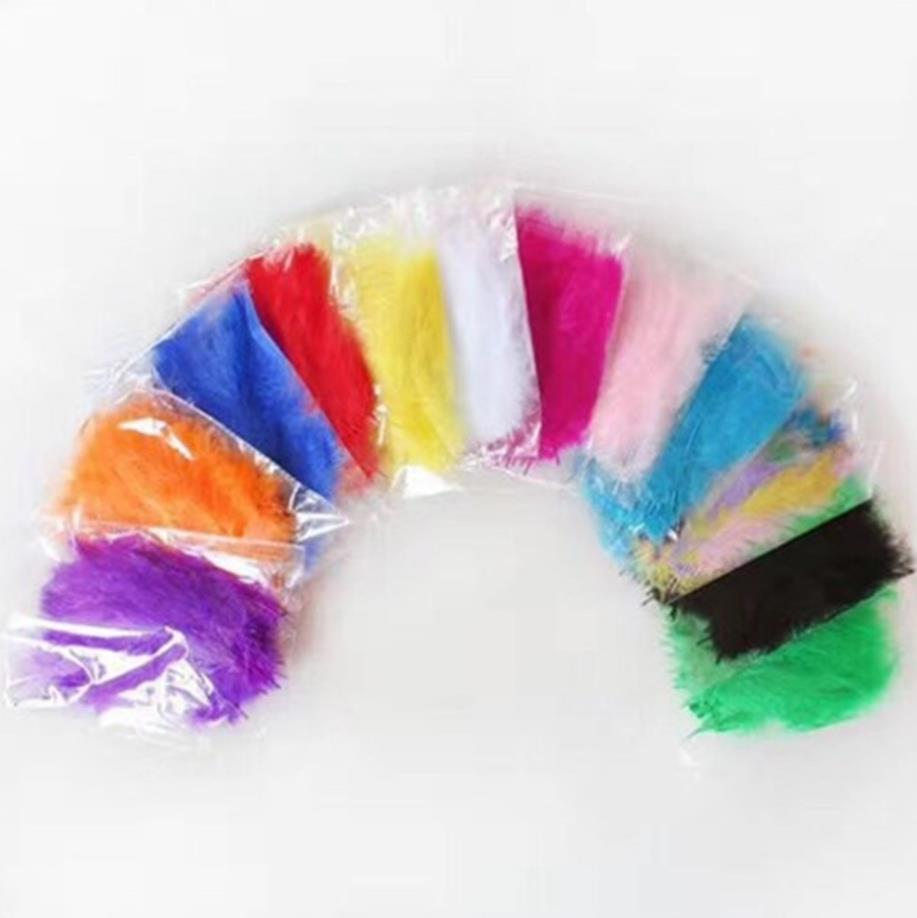 KARIŞIK RENKLİ TÜY