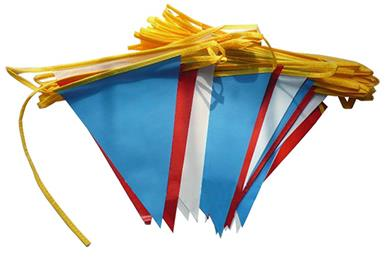 ÜÇGEN KIRLANGIÇ BAYRAK - KIRMIZI  SİYAH